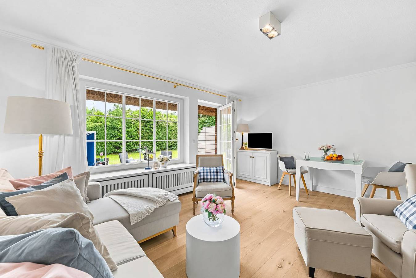 Ganze Wohnung, Ferienwohnung Reethüüs in Keitum auf Sylt unter Reet mit Terrasse & Strandkorb in Keitum, Sylt (Gemeinde)