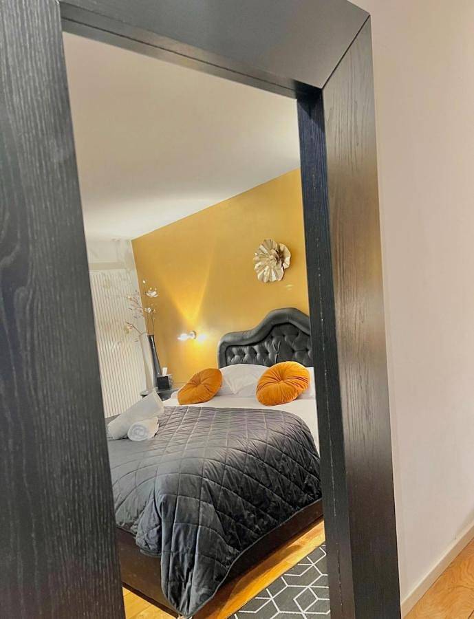 Gîte pour 8 personnes, avec vue et terrasse, animaux acceptés à Schaerbeek - 2