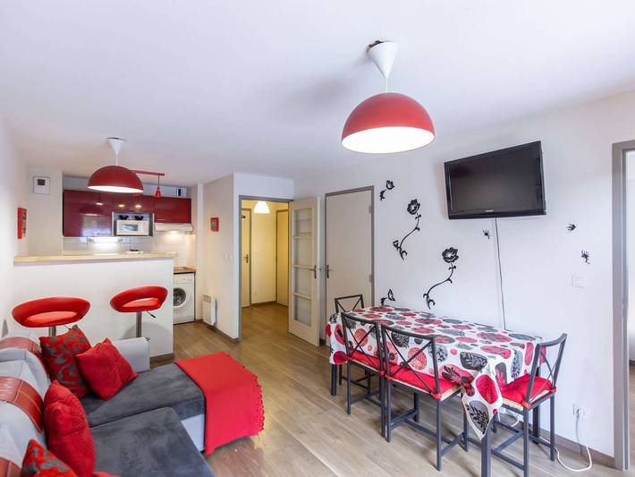 Gîte pour 6 personnes, avec balcon à Sers