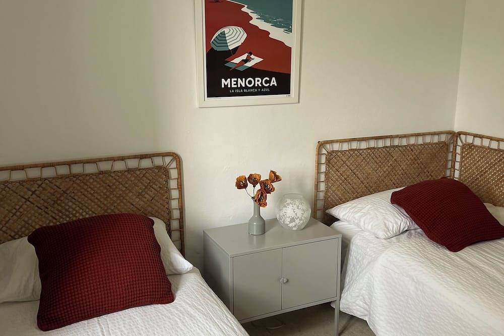 Fantastic Villa in Binixica,  pool, A/C, close to beaches in Binixiquer, Maó
