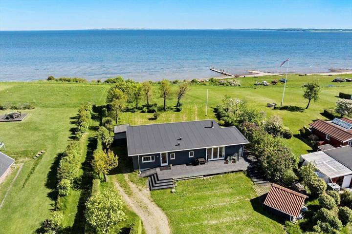 Ferienhaus für 6 Personen, mit Terrasse und Garten in Eskov Strandpark
