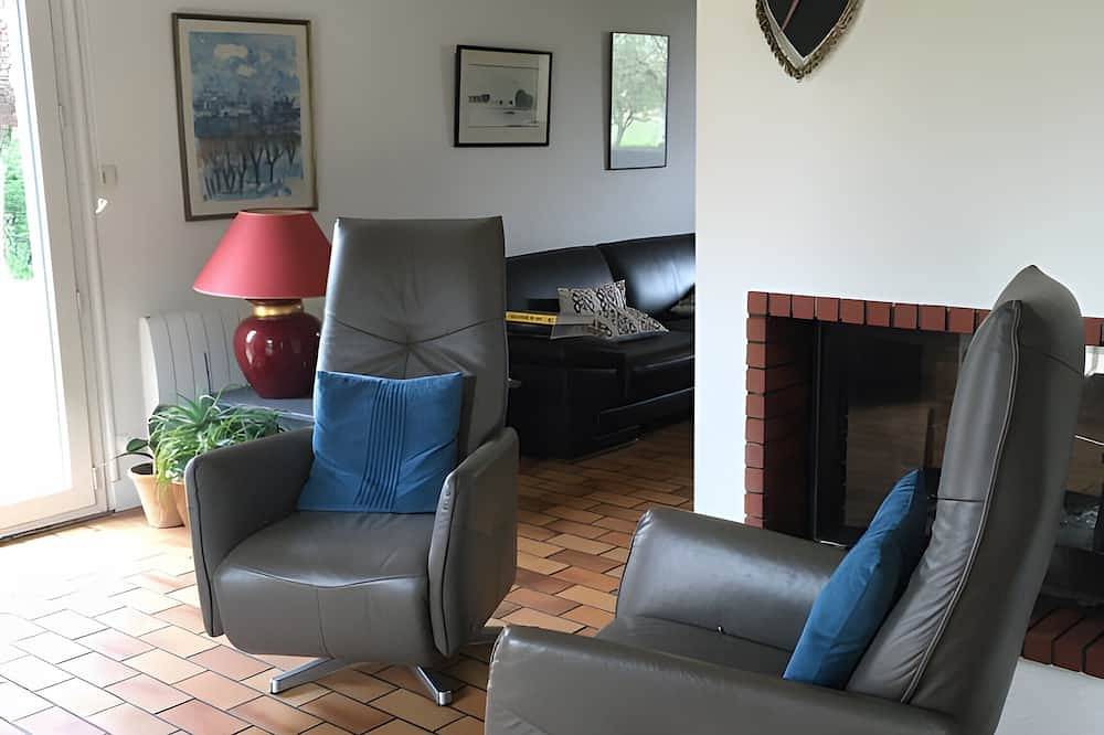 Chambre d’hôtes « Chambre Tissou - Étage » in La Tessoualle, Région de Cholet