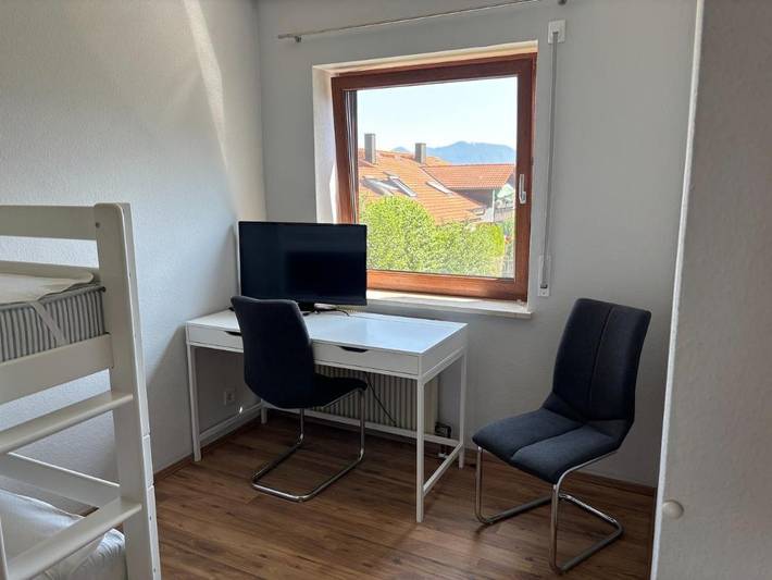 Ferienwohnung für 4 Personen, mit Terrasse und Garten sowie Seeblick und Ausblick in Rieden - 4