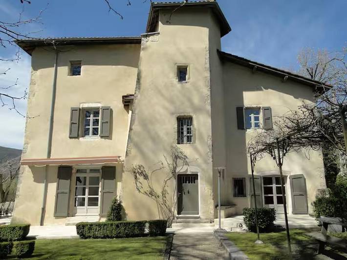 Location de vacances pour 12 personnes, avec jardin et piscine à Saint-Just-de-Claix - 2