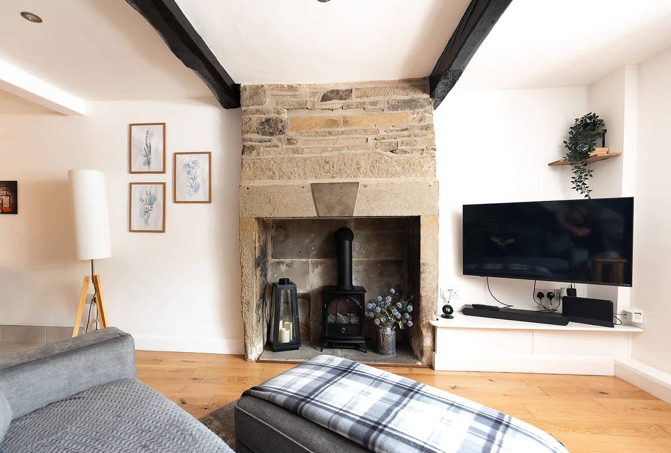 Riverside cottage on the edge of the Peak District in Yorkshire de l'Ouest