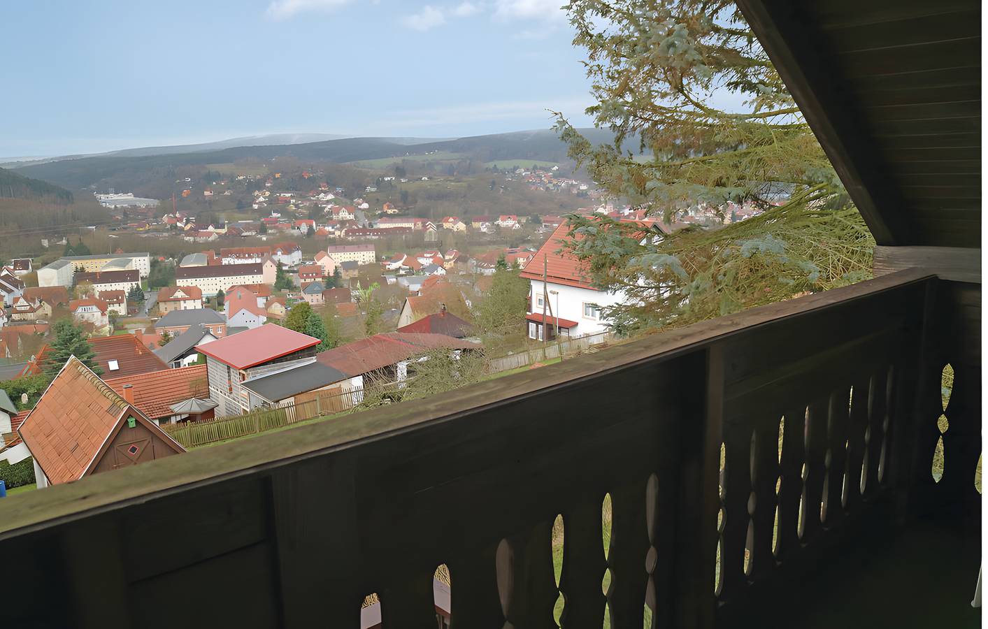 Ferienhaus 'Kaiser' mit Bergblick, privater Terrasse und Wlan in Wasungen, Werratal