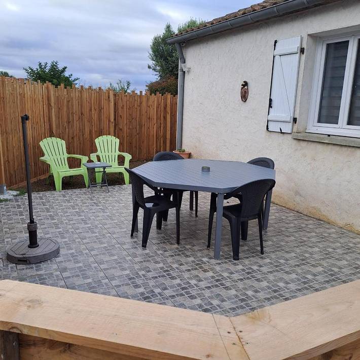 Location de vacances pour 4 personnes, avec jardin dans Yves - 3