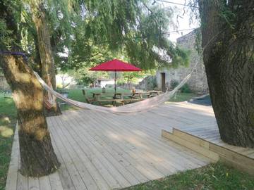 Location de vacances pour 7 personnes, avec jardin et piscine à Saint-Savinien