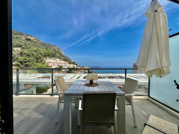 Ferienhaus mit Meerblick für 4 Personen, mit Pool und Balkon in Provence-Alpes-Côte d'Azur - 2