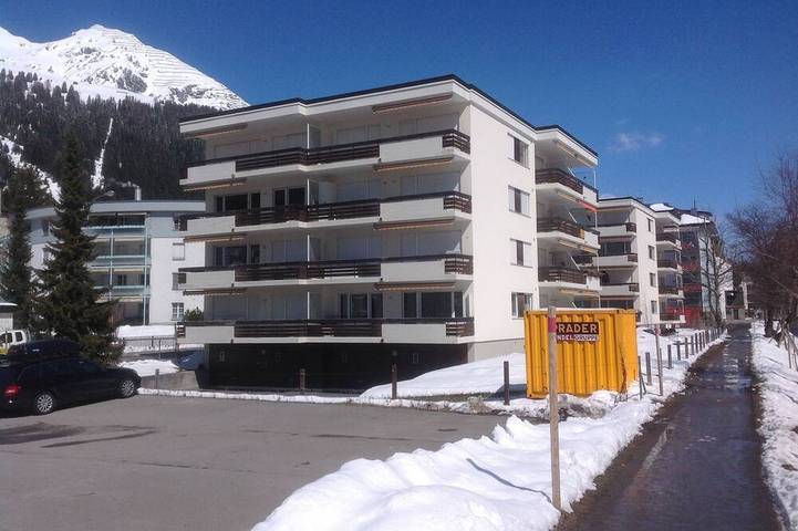 Ferienwohnung für 4 Personen, mit Balkon in Davos