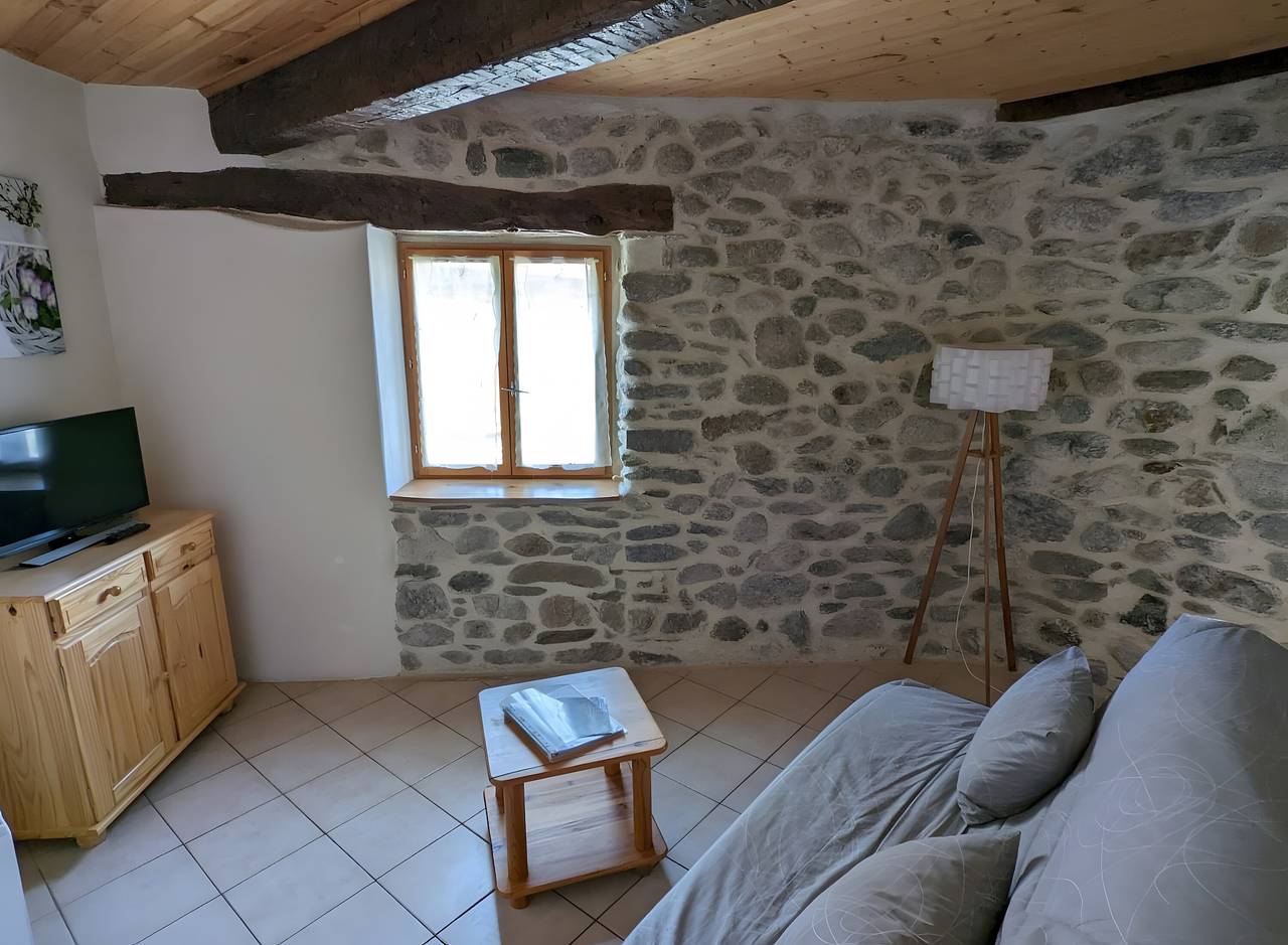 Casa de Vacaciones 'Clocher - Cure Thermale' in Campôme, Parque Natural Regional de los Pirineos Catalanes