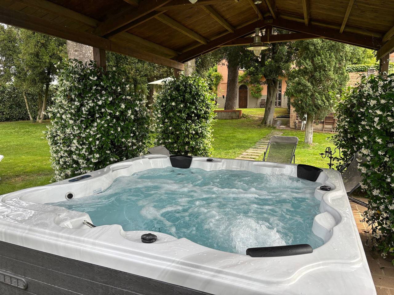 Maison de vacances « Antica Casa del Borgo » avec piscine, Wi-Fi et climatisation in Pérouse, Province de Pérouse