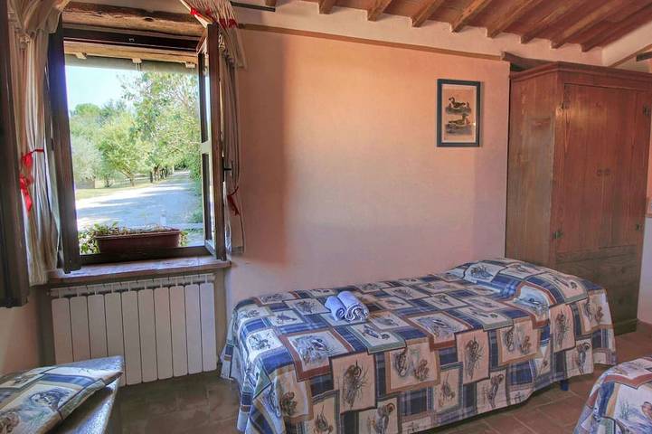 Hütte in Todi mit Pool und Terrasse in Todi, Perugia Provinz