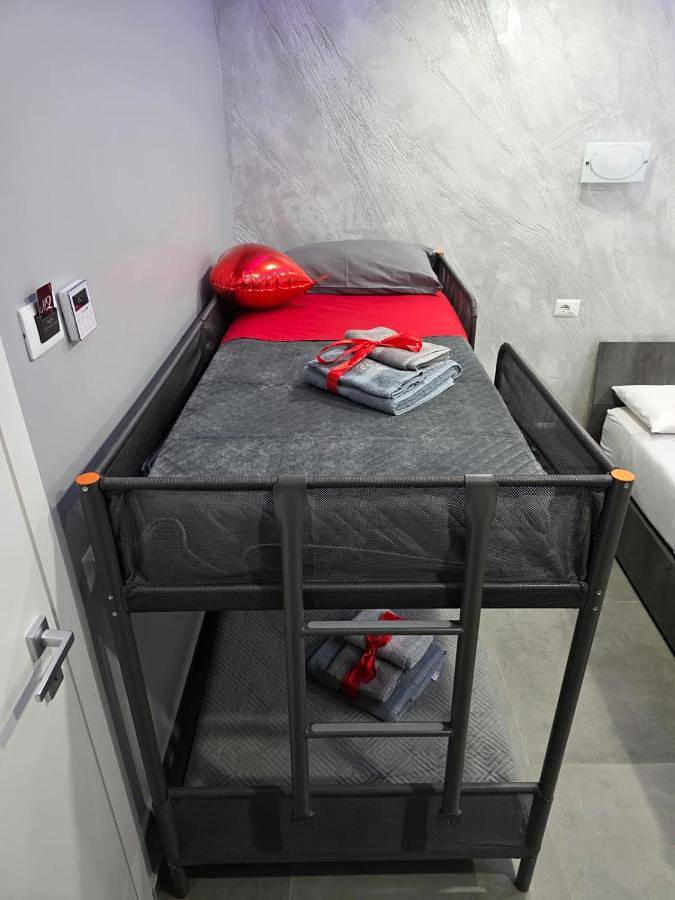 Location de vacances pour 4 personnes, avec balcon et vue, animaux acceptés à Adrano - 4