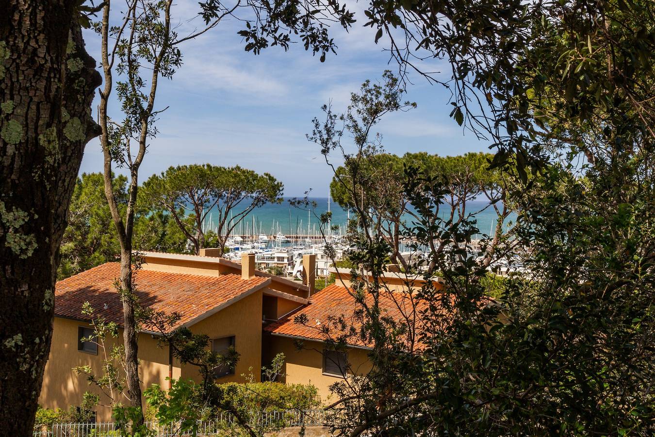 Apartment for 6 People in Scarlino, Maremma