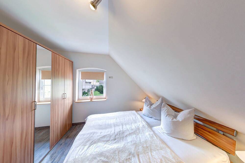 Stubbenfelde, Reetdachhaus Seeblick - Stubbenfelde - Ferienhaus Seeblick in Stubbenfelde, Loddin