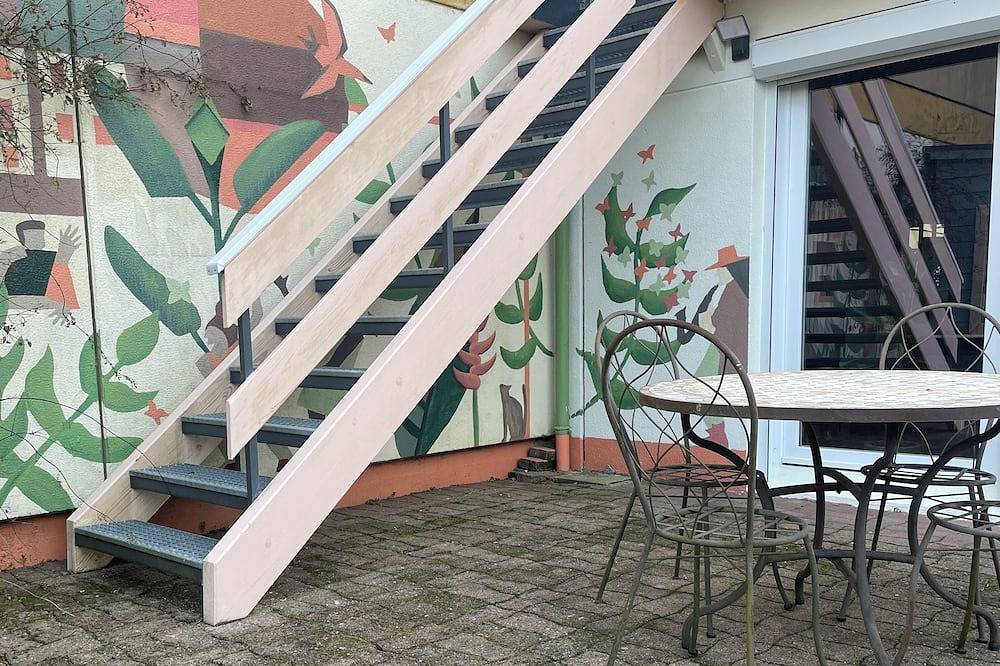 Entire apartment, Apparently quiet well located in Bourges, Bourges region