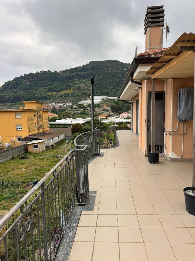 Appartement entier, Martina house in Camporosso, Riviera di Ponente