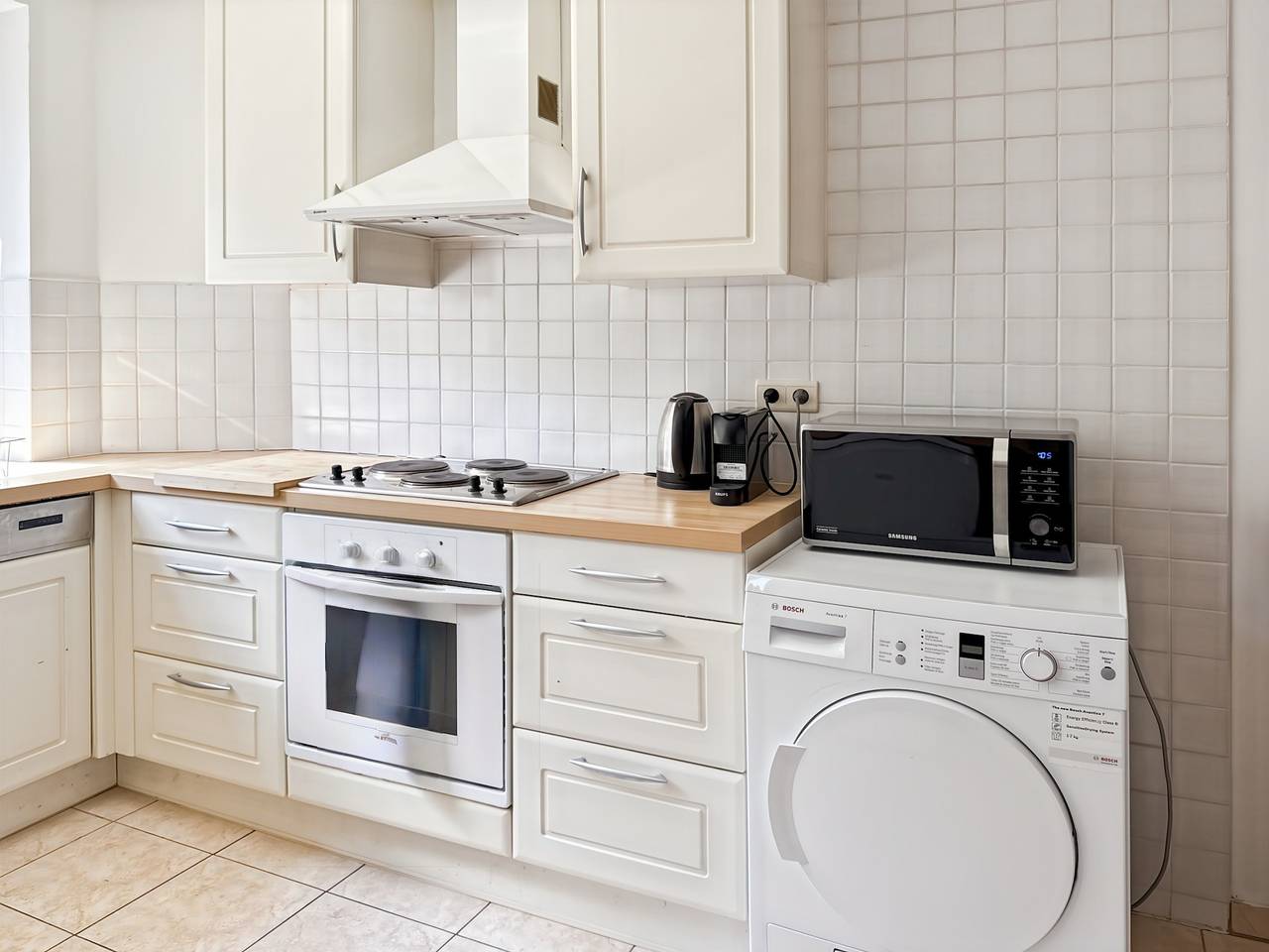 Appartement entier, Appartement quartier brugman self check in calme et confort in Forest-Vorst, Flandre