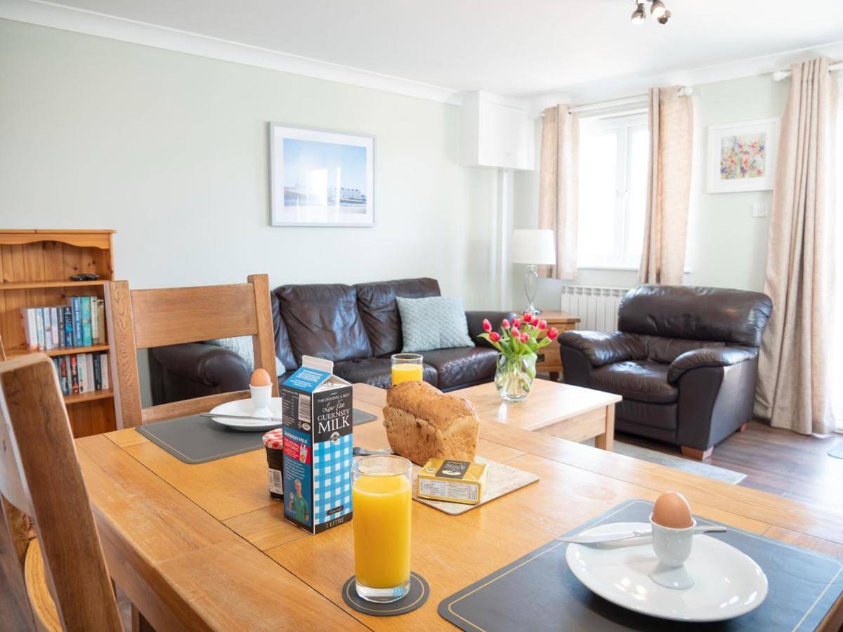 Ellingham Self-Catering Cottages in Guernsey