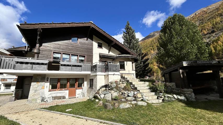 Gîte pour 3 personnes, avec terrasse ainsi que vue et jardin, animaux acceptés à Saas-Grund - 2