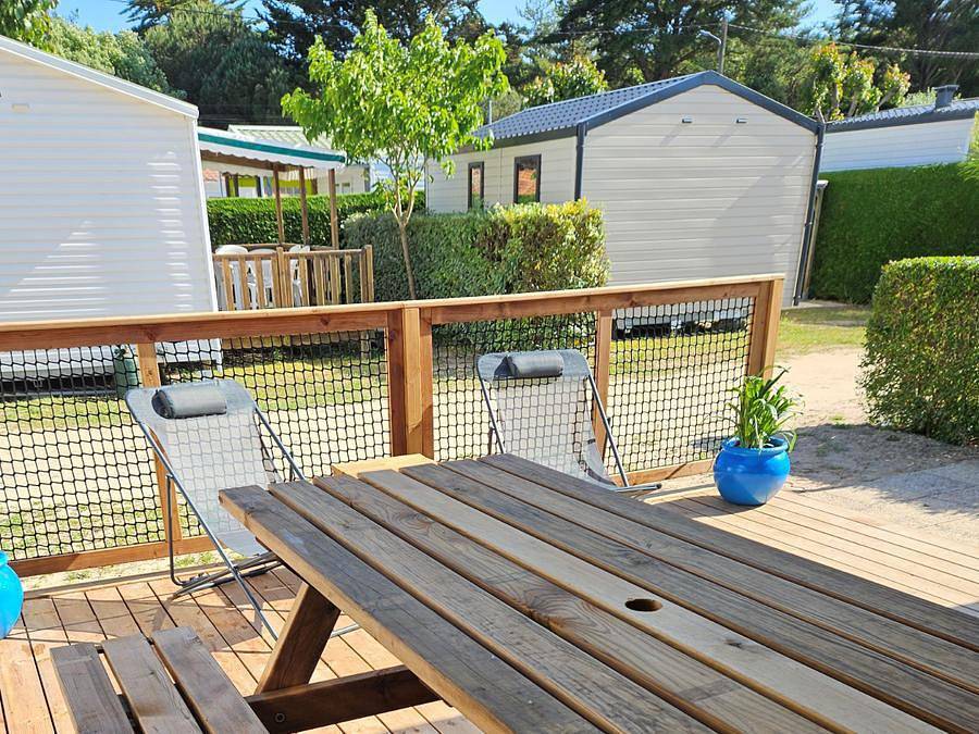 Camping Le Pont D'yeu - Bungalow 5 personen - Bungalow Leinwand und Holz in Notre-Dame-de-Monts, Vendée