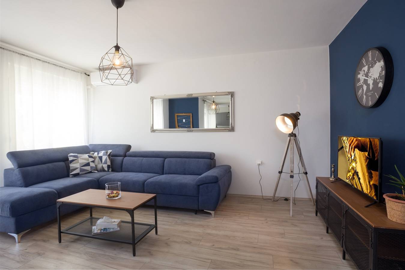 Ganze Wohnung, 3-Zimmer-Ferienwohnung mit Terrasse Stobrec, Split A-25554-a in Stobrec, Split-Dalmatien