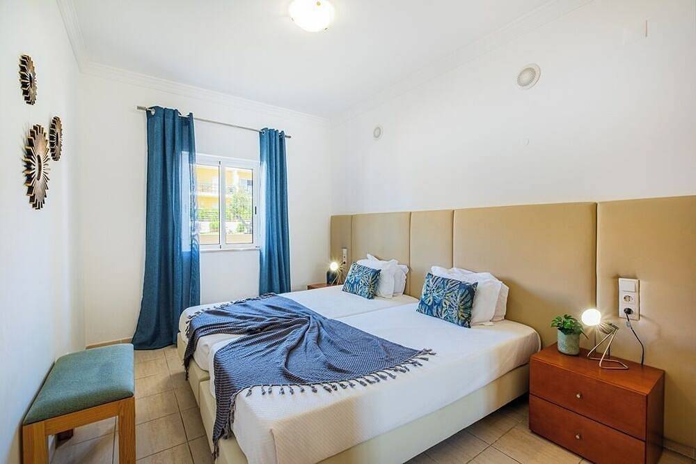 Ganze Wohnung, Pool & Beach in Encosta São José in Guia, Faro Distrikt