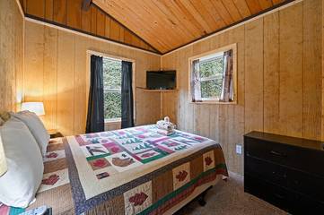 Chalet for 4 Guests in Gatlinburg, Sevier County, Picture 3