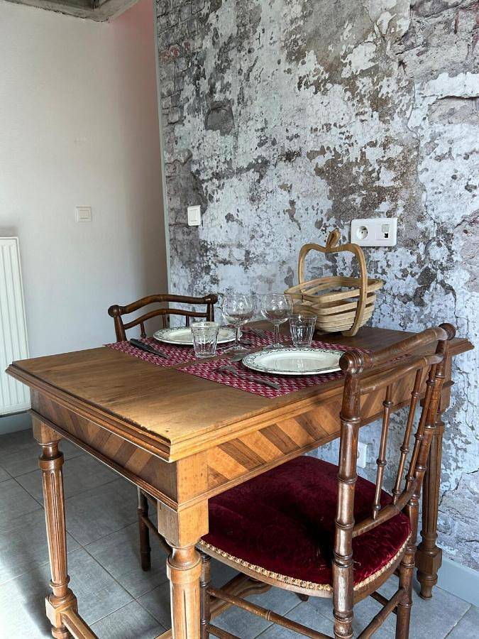 Appartement entier, One-Bedroom Apartment in Nevers, Nièvre