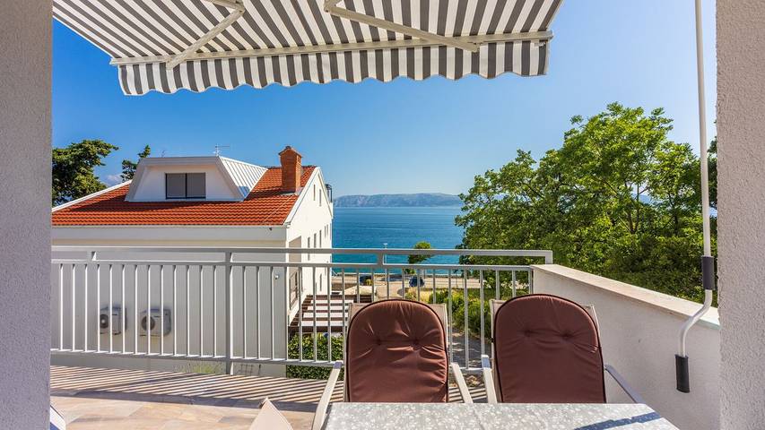 Ferienwohnung für 4 Personen, mit Terrasse in Novi Vinodolski