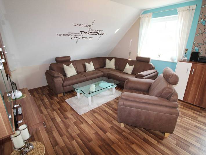 Ferienwohnung für 3 Personen, mit Terrasse und Garten in Rhauderfehn - 2