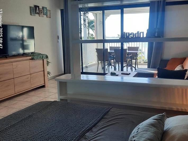 Gîte pour 4 personnes, avec piscine ainsi que vue et jardin dans Nettlé Bay - 3