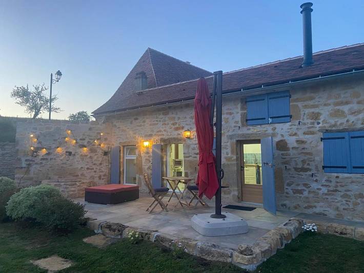 Location de vacances pour 2 personnes, avec Terrasse dans Preyssac-d'Excideuil