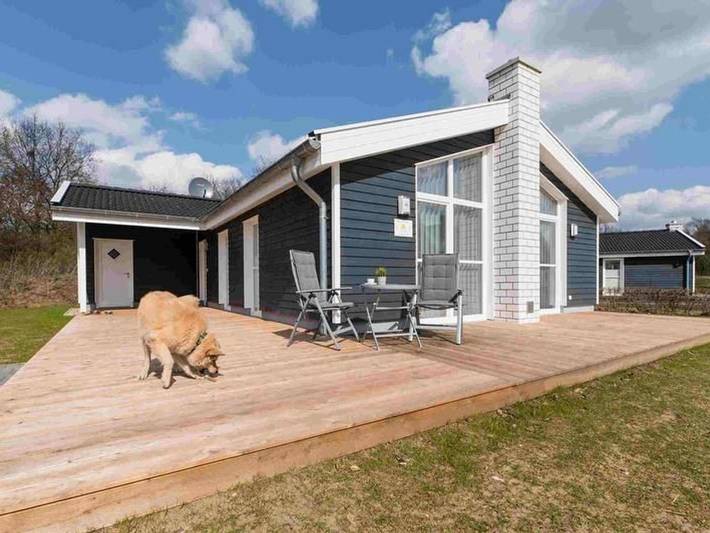 Bungalow für 5 Personen, mit Garten und Sauna sowie Whirlpool und Terrasse, kinderfreundlich in Nordhorn - 2
