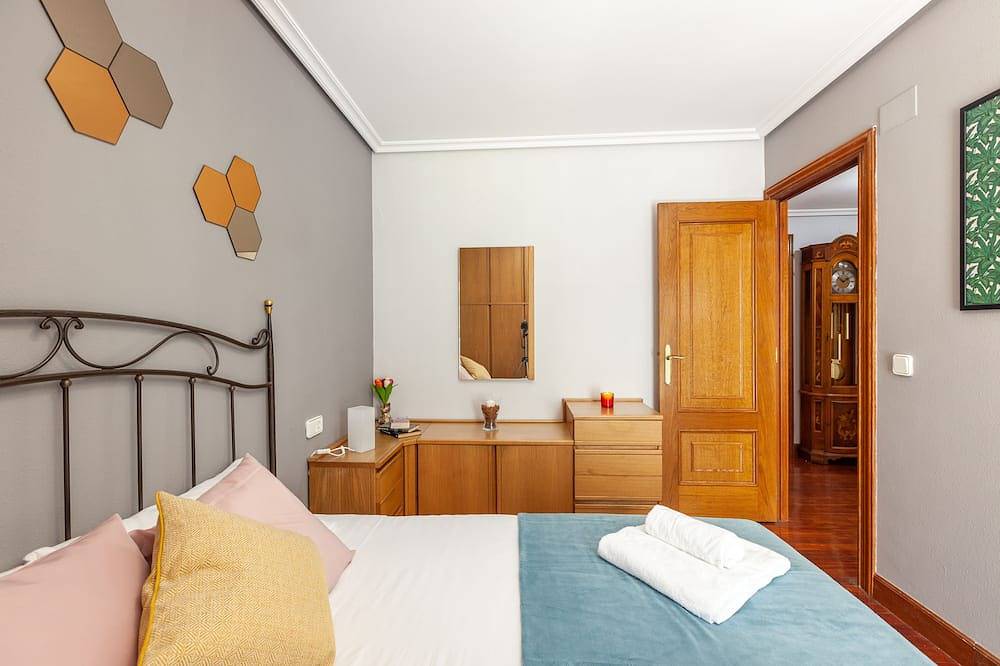 Entire apartment, Nafarroa - baskeyrentals in Zarautz, Basque Coast (Spain)