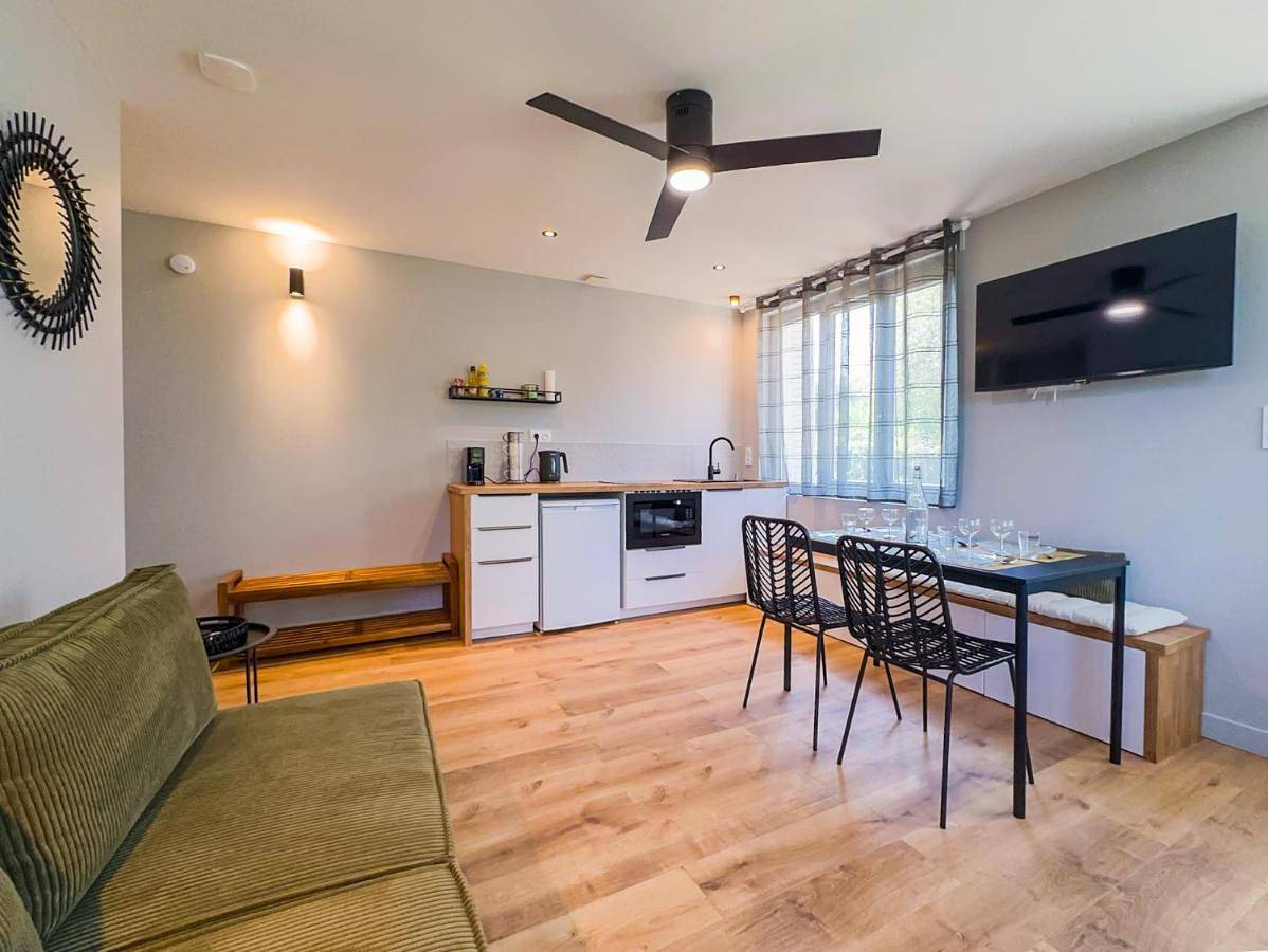 Appartement entier, Serenity Lamaison 1 in Vénissieux, Lyon et ses environs