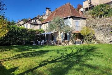 Gîte pour 4 personnes, avec jardin, animaux acceptés à Gramat