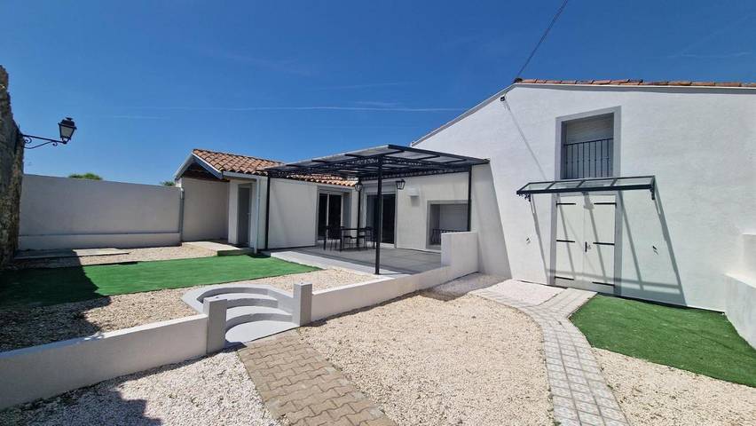 Appartement de vacances pour 5 personnes, avec Terrasse ainsi que Jardin et Vue
