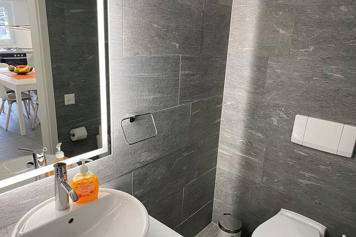 Renovated old cottage, surrounded by alpine nature in Lavizzara, Tessiner Alpen