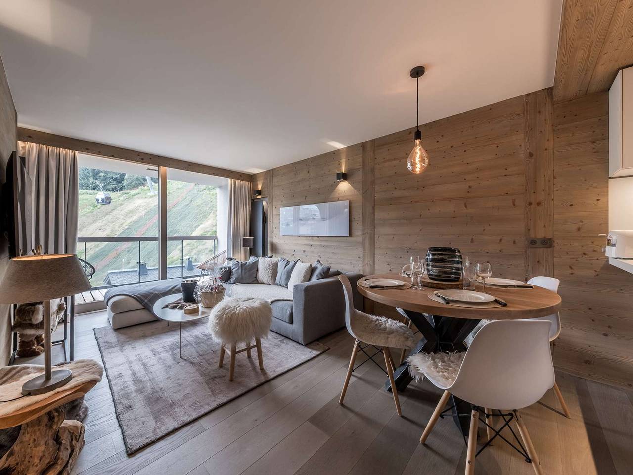 Ganze Wohnung, Courchevel Ski Wohnung: Aufzug, TV, WiFi in Saint-Bon-Tarentaise, Les Trois Vallées