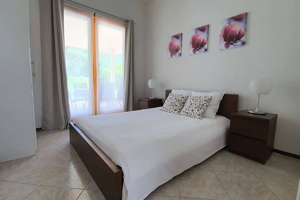 Charming house in the domain of Chateau de Barbet with swimming pool - 8 pers in Lombez, Gers