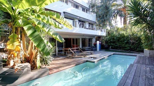 Villa pour 12 personnes, avec jardin ainsi que vue et piscine à Cannes
