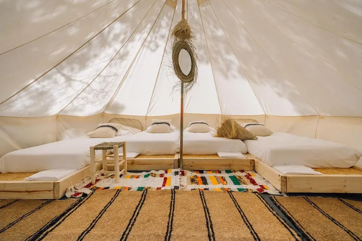Camping pour 4 personnes, avec terrasse - 1