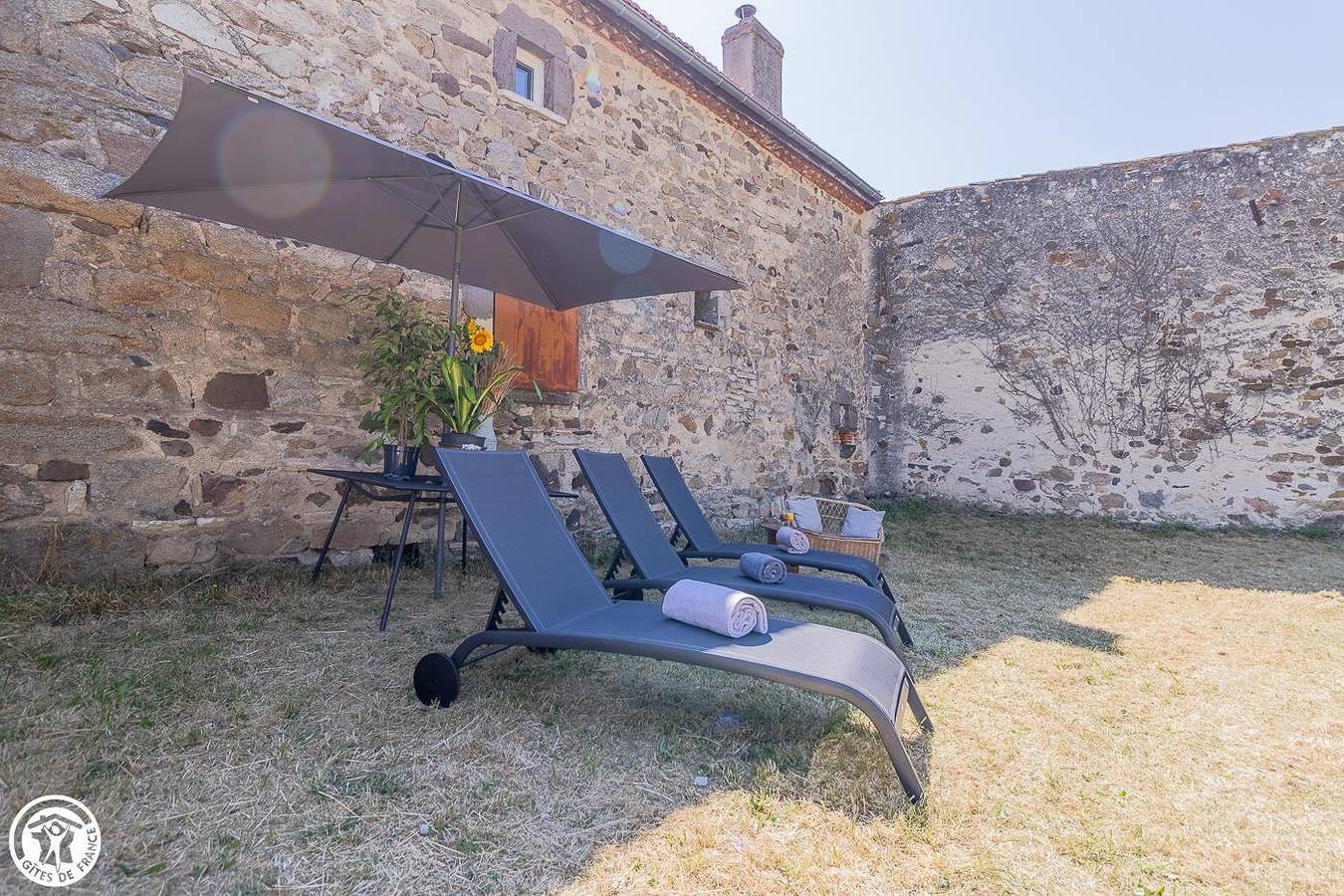 Gîte de Reignat in Montaigut-le-Blanc, Parc naturel régional des Volcans d'Auvergne