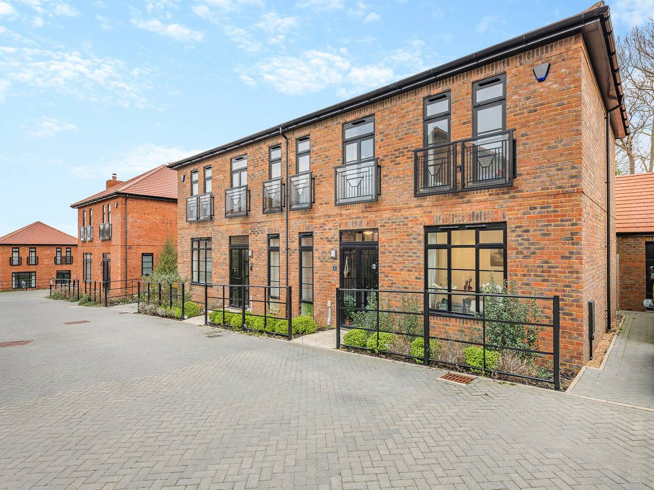 Luxury Living in Thanington Without, Kent