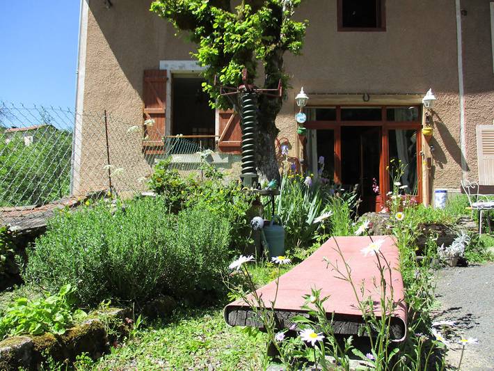 Chambre d’hôte pour 2 personnes, avec jardin dans Parc Naturel Régional Livradois-Forez - 2