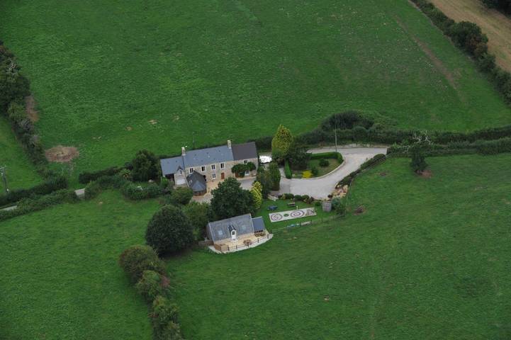 Chambre d’hôte pour 6 personnes, avec jardin dans la Manche - 3