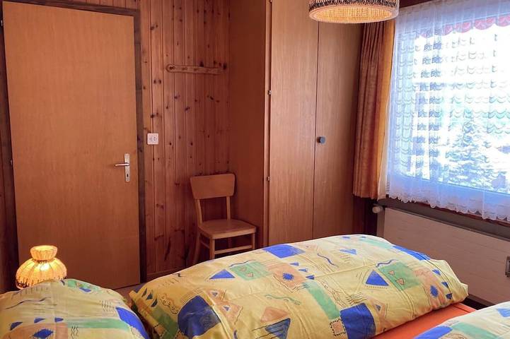 Ganze Wohnung, Chalet Sunnuterrasse Appartement/Fewo, Dusche, Wc 4-Zimmerwohnung Dusche, Wc in Rosswald, Brig