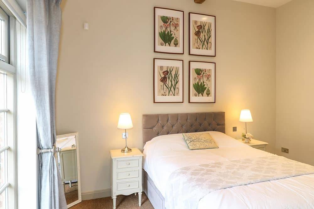 Orgreave Cottage, family friendly, luxury holiday cottage in Alrewas in Staffordshire